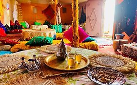 Nomade moon camp